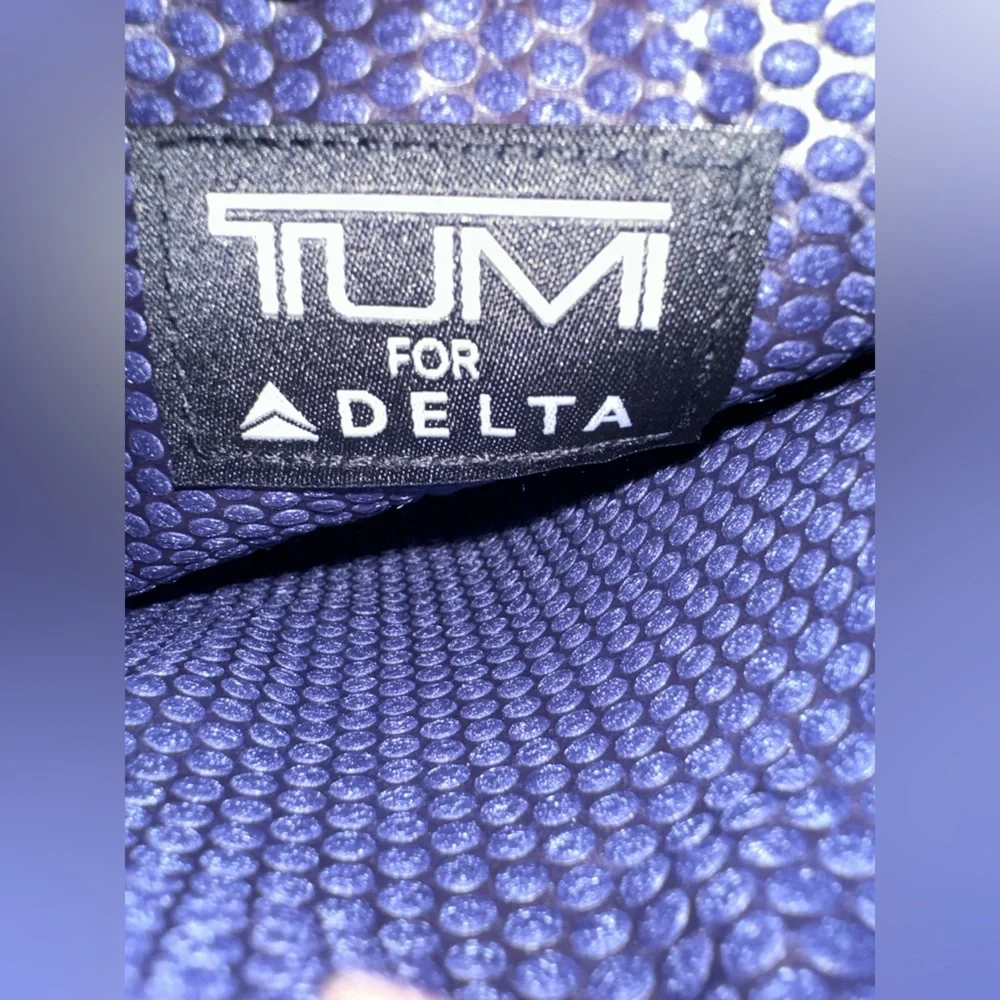 Tumi Travel Toiletry Bag for Men & Women - Small